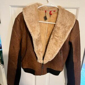 Doma Sheepskin Shearling Cropped Jacket